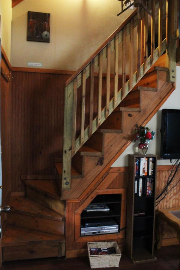 Isabel Berry Creek Cabins B&B 외부 사진