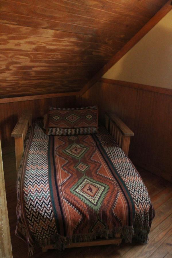 Isabel Berry Creek Cabins B&B 외부 사진