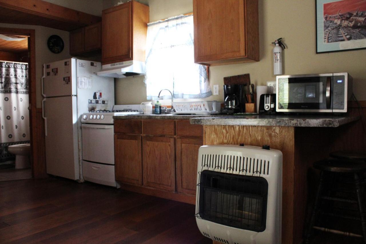 Isabel Berry Creek Cabins B&B 외부 사진