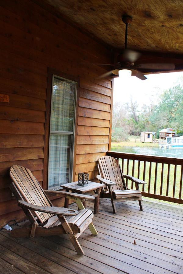 Isabel Berry Creek Cabins B&B 외부 사진