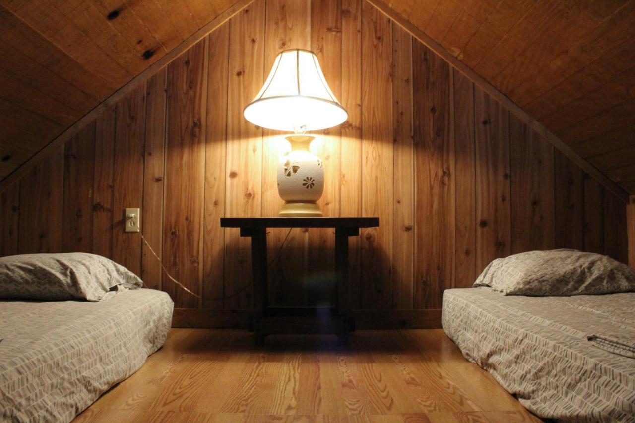 Isabel Berry Creek Cabins B&B 외부 사진