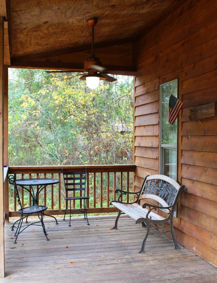 Isabel Berry Creek Cabins B&B 외부 사진
