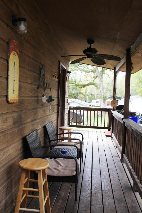 Isabel Berry Creek Cabins B&B 외부 사진