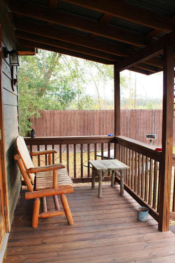 Isabel Berry Creek Cabins B&B 외부 사진